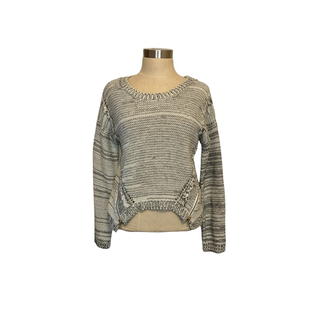 Altar’d State knit sweater - Picture 2 of 8